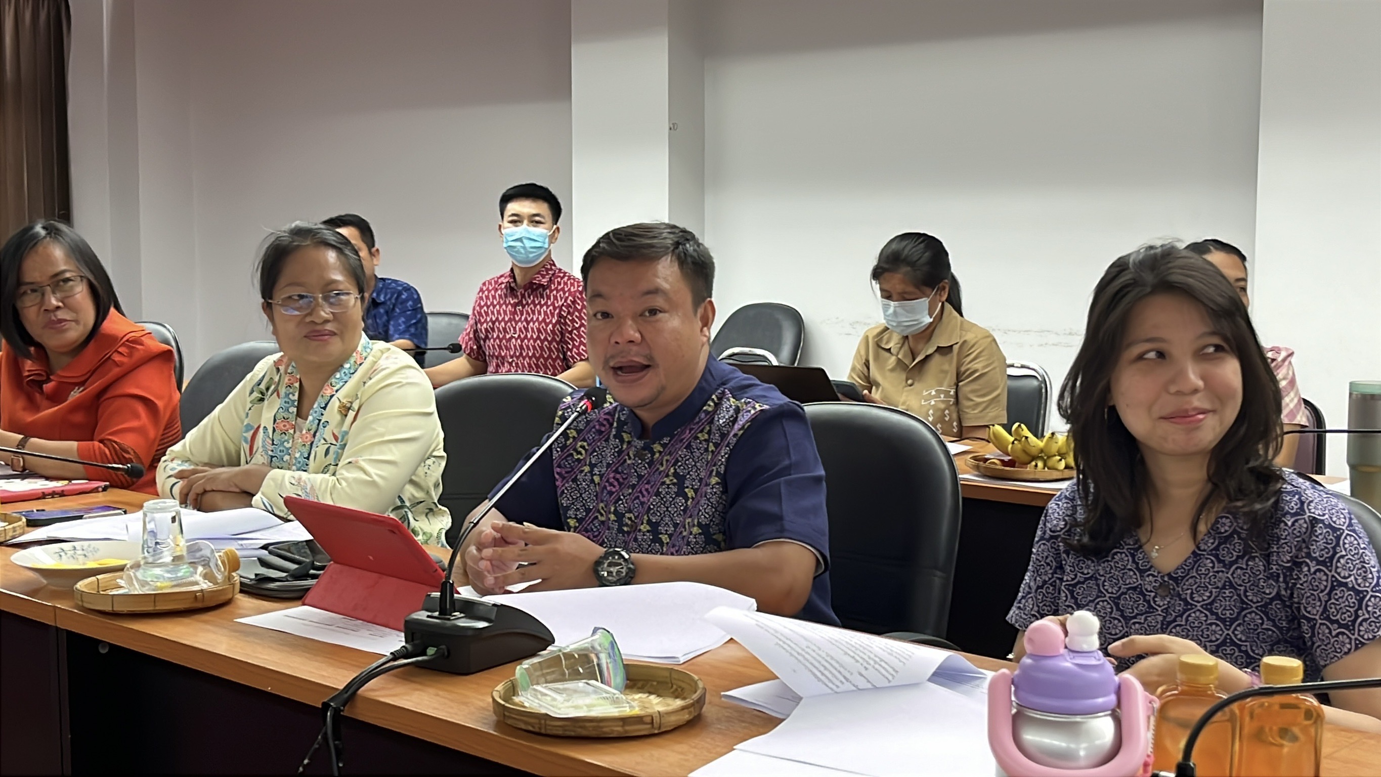 พช.สมุทรสงคราม ดำเนินการประชุมข้อราชการแก่เจ้าหน้าที่ในสังกัด สำนักงานพัฒนาชุมชนจังหวัดสมุทรสงคราม ประจำเดือนพฤษภาคม 2568