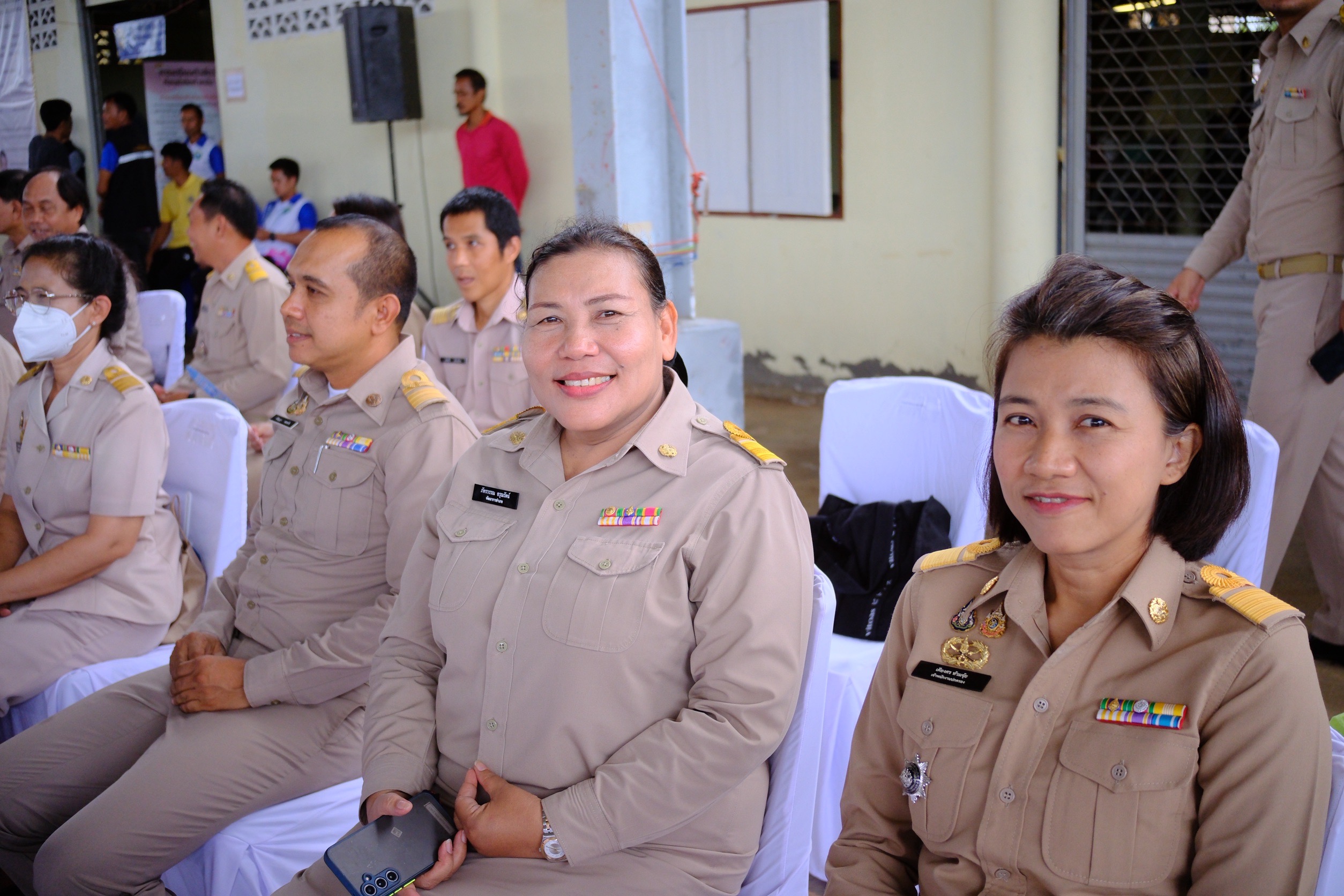พช.สมุทรสงคราม ร่วมโครงการเสริมสร้างความจงรักภักดีต่อสถาบัน บำบัดทุกข์ บำรุงสุข สร้างรอยยิ้มให้ประชาชน ประจำปีงบประมาณ พ.ศ. 2568 และหน่วยบริการจังหวัดสมุทรสงครามเคลื่อนที่ “บำบัดทุกข์ บำรุงสุข สร้างรอยยิ้มให้ประชาชน”