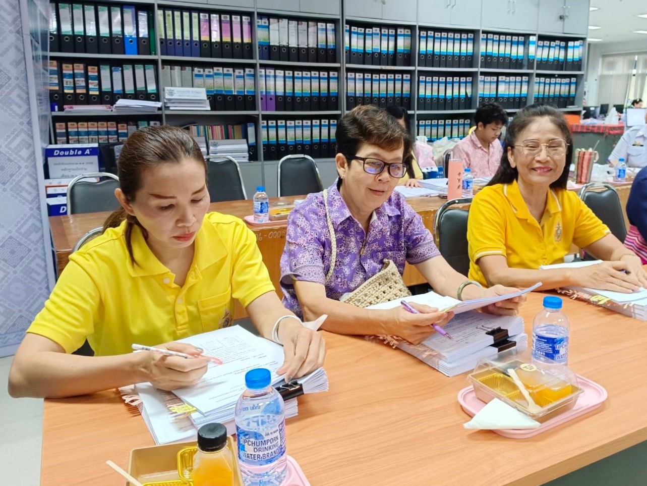 พช.สมุทรสงคราม ดำเนินการประชุมคณะทำงานขับเคลื่อนกองทุนพัฒนาบทบาทสตรีจังหวัดสมุทรสงคราม ครั้งที่ 4/2568