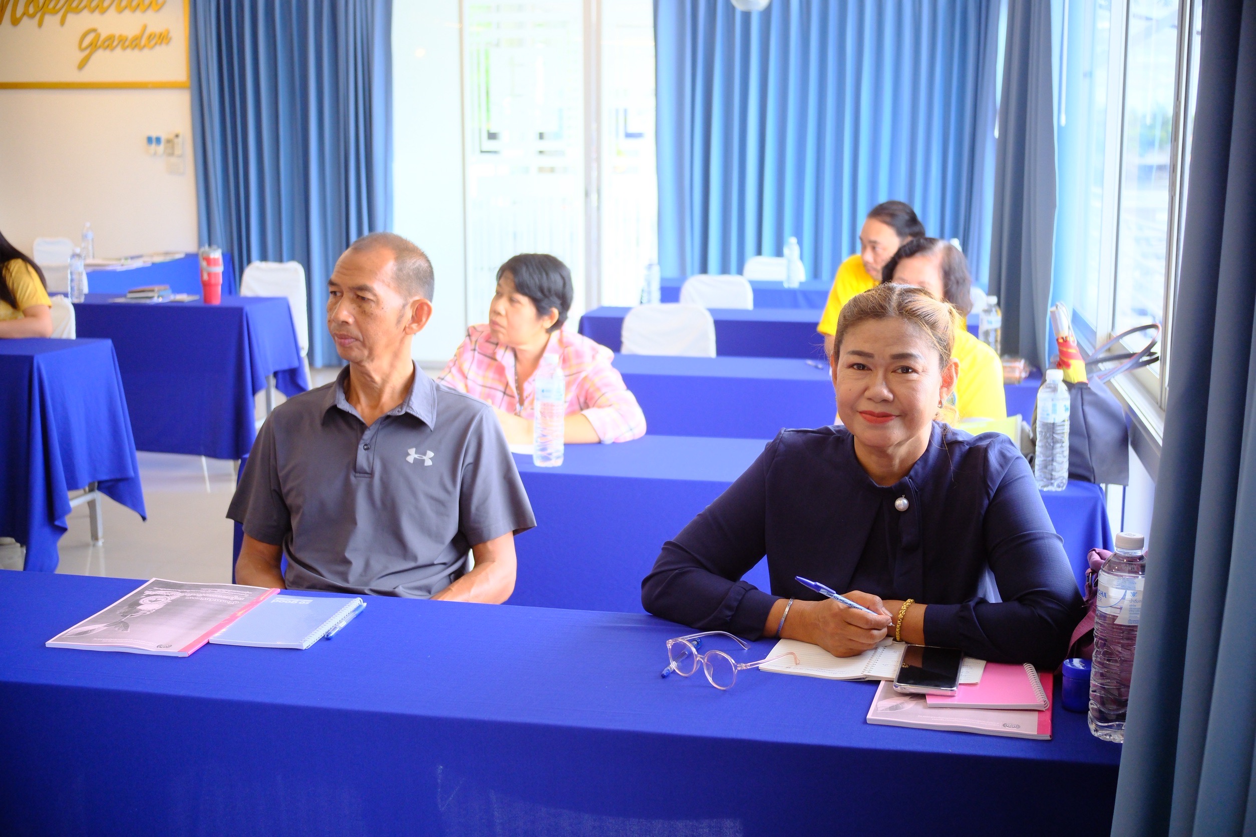พช.สมุทรสงคราม ดำเนินโครงการการประชุมเชิงปฏิบัติการเสริมสร้างธรรมาภิบาลกลุ่มออมทรัพย์เพื่อการผลิต ระดับจังหวัด