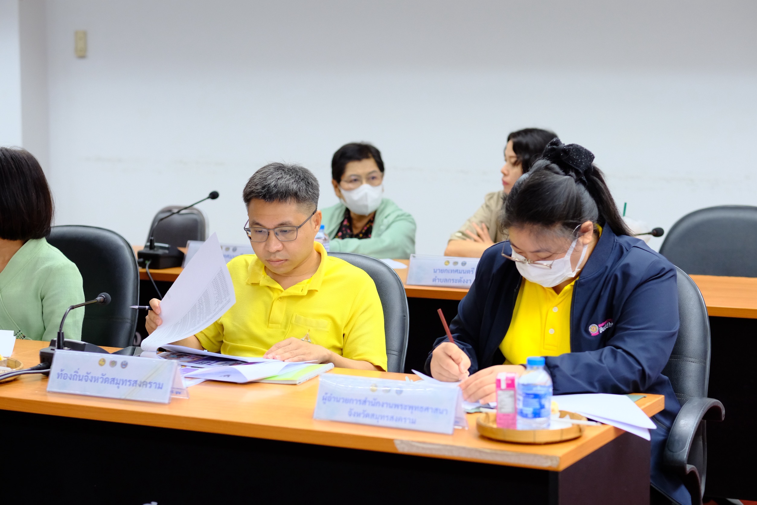 พช.สมุทรสงคราม ดำเนินการประชุมการนำเสนอผลการจัดเก็บและรับรองคุณภาพข้อมูลความจำเป็นพื้นฐาน (จปฐ.) และข้อมูลพื้นฐานระดับหมู่บ้าน(กชช.2ค) ระดับจังหวัด ประจำปี 2568
