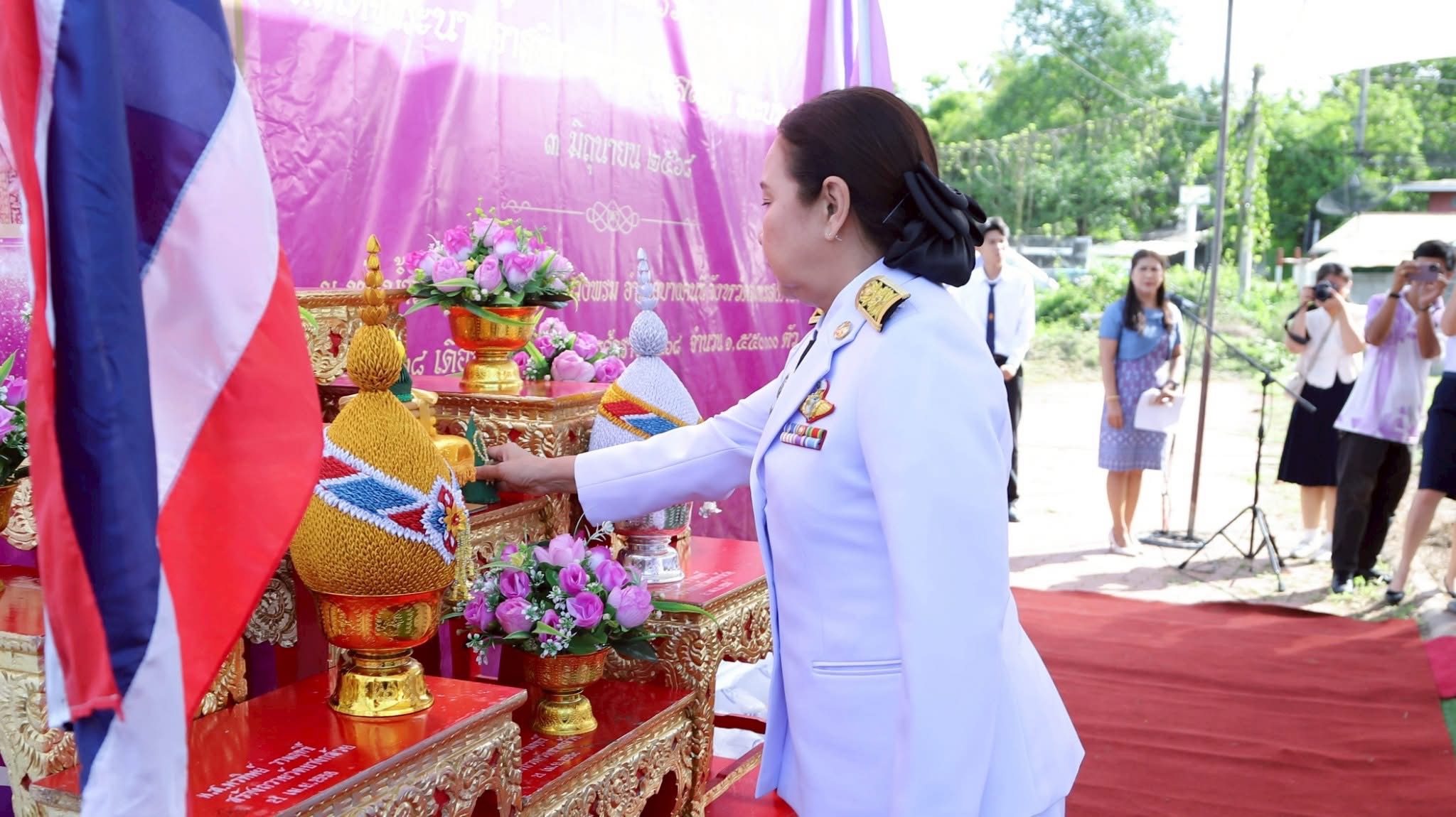 พช.สมุทรสงคราม ร่วมพิธีปล่อยพันธุ์สัตว์น้ำเนื่องในวันเฉลิมพระชนมพรรษา สมเด็จพระนางเจ้าสุทิดา พัชรสุธาพิมลลักษณ พระบรมราชินี