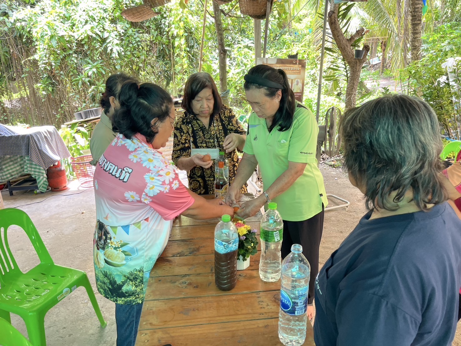 พช.สมุทรสงคราม ดำเนินโครงการการขยายผลการจัดทำแปลงอนุรักษ์พันธุกรรมพืช สนองพระราชดำริโครงการอนุรักษ์พันธุกรรมพืชอันเนื่องมาจากพระราชดำริสมเด็จพระเทพรัตนราชสุดา ฯ สยามบรมราชกุมารี (อพ.สธ.)