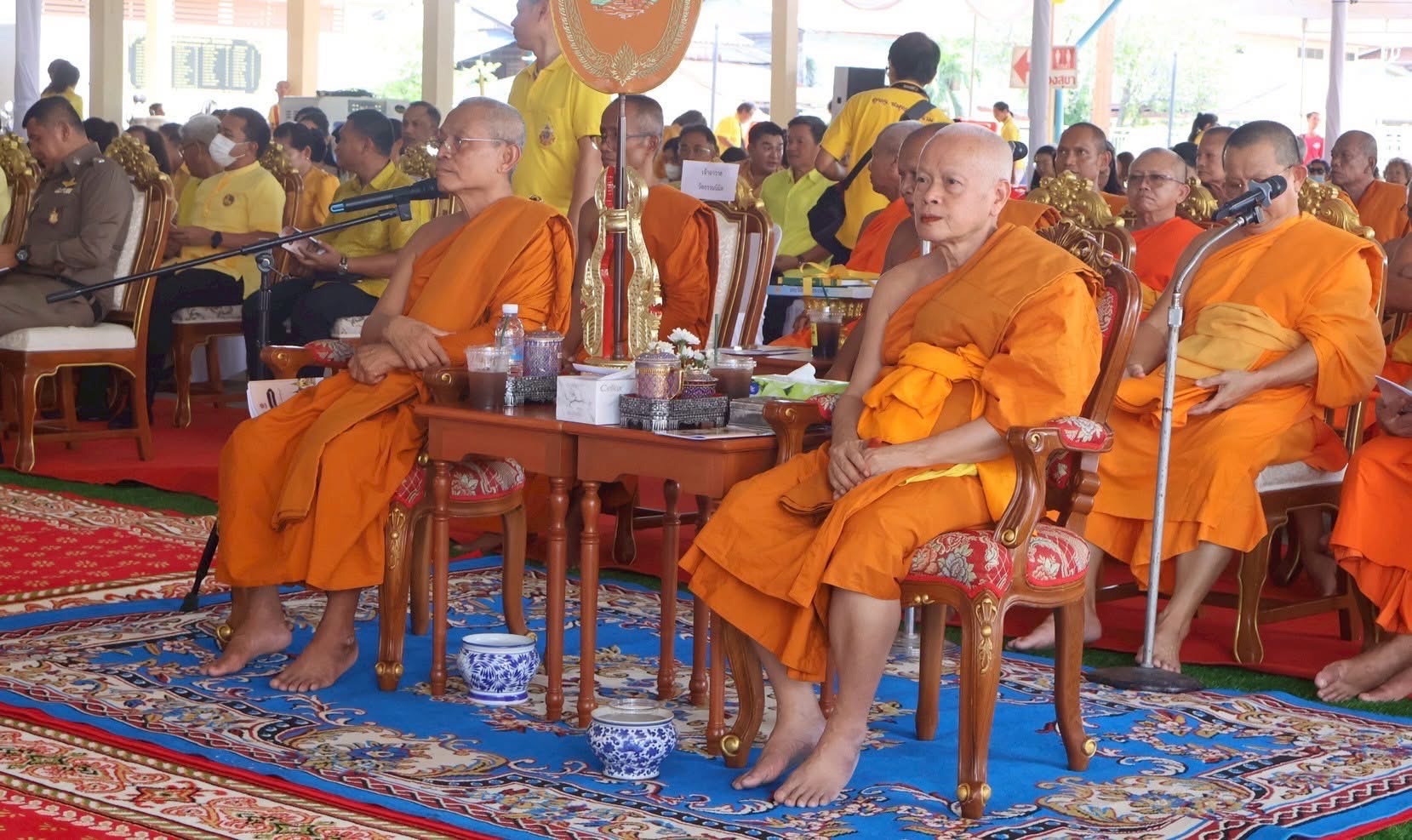พช.สมุทรสงคราม ร่วมพิธีเจริญพระพุทธมนต์ถวายพระพรชัยมงคลแด่พระบาทสมเด็จพระเจ้าอยู่หัว และพระบรมวงศานุวงศ์ ประจำปีพุทธศักราช 2568
