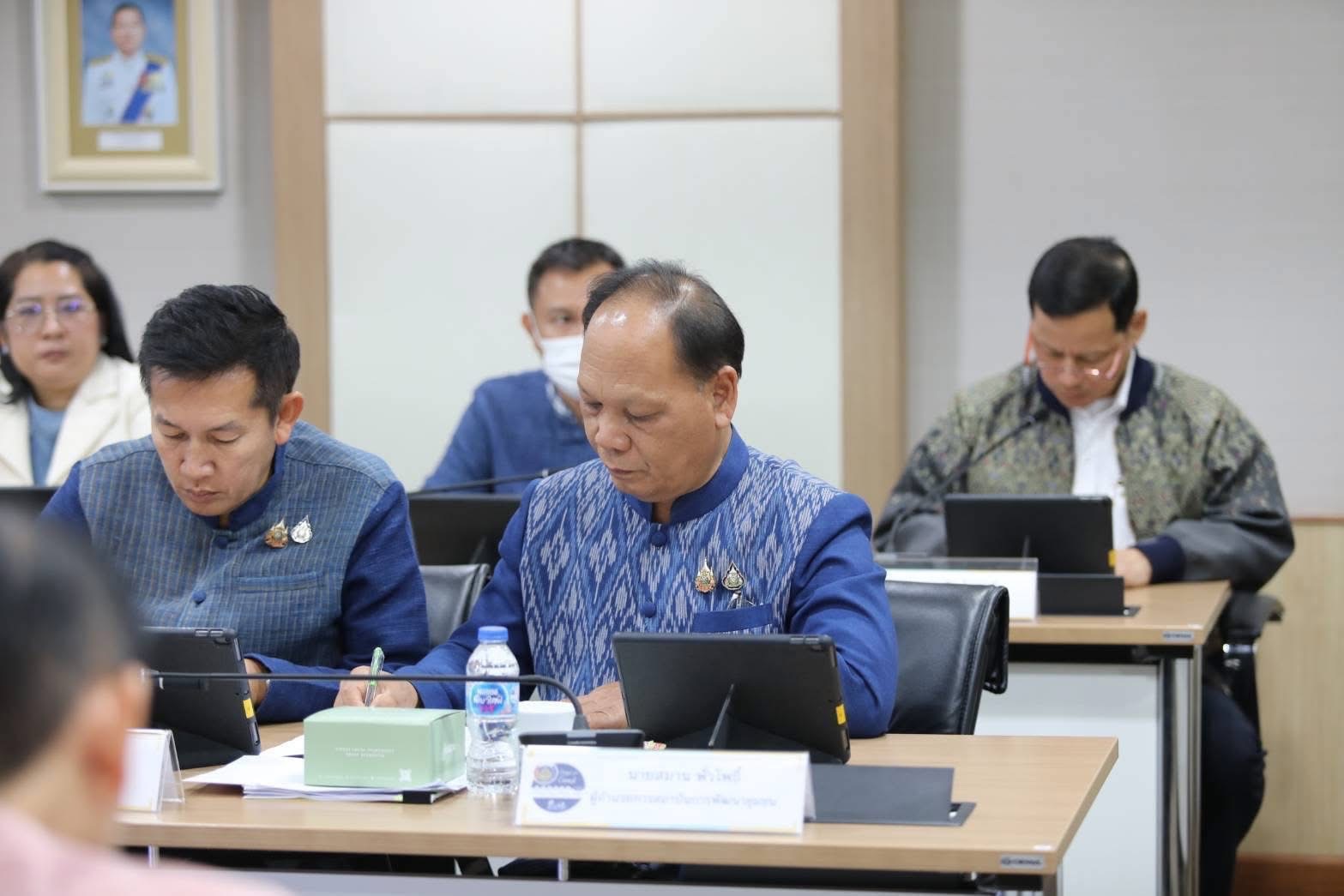พช.สมุทรสงคราม ร่ว ประชุมกรมการพัฒนาชุมชน ครั้งที่ 5/2568