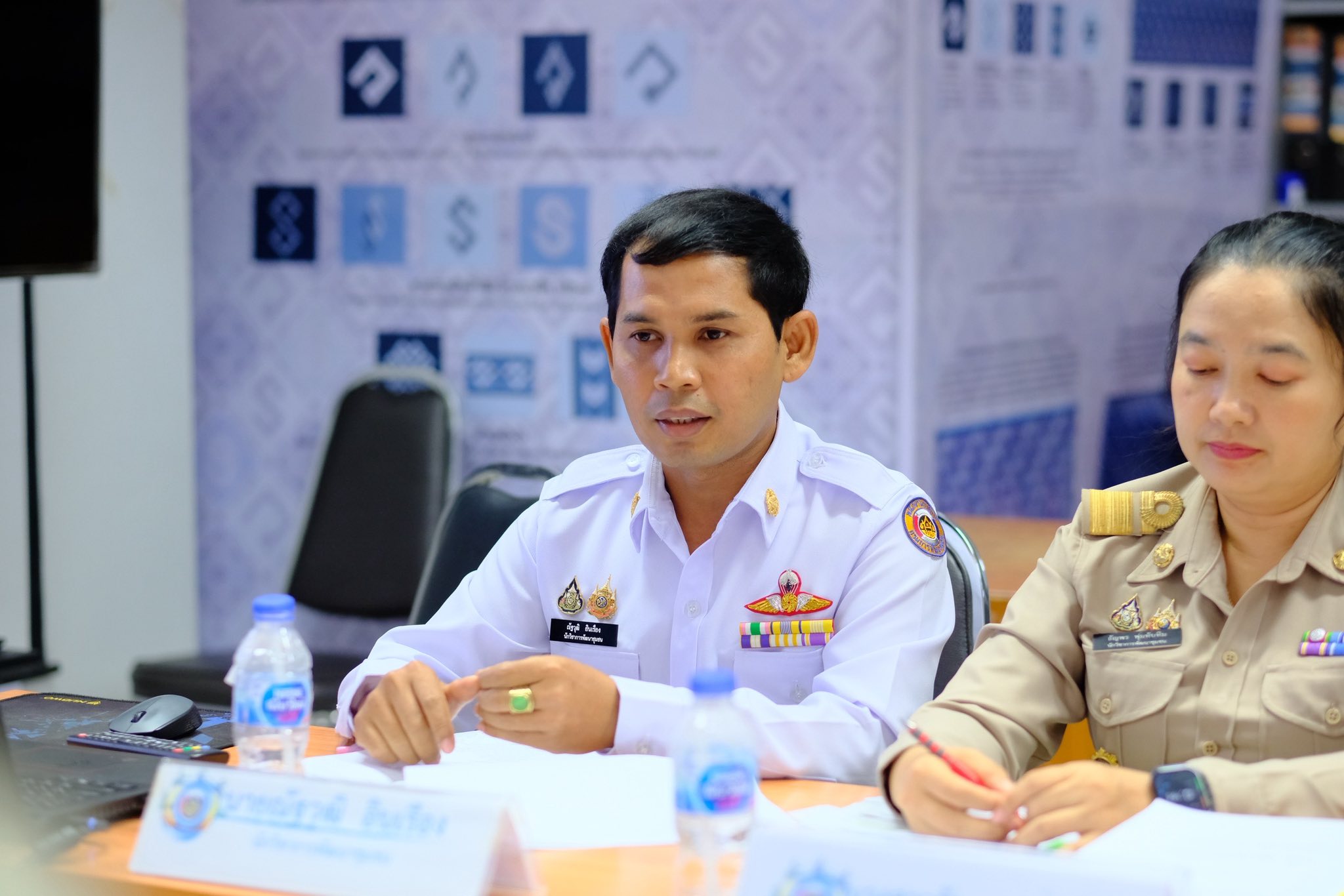 คณะกรรมการคัดเลือกข้าราชการ ลูกจ้างประจำ พนักงานราชการดีเด่น กรมการพัฒนาชุมชน ลงพื้นที่ติดตามการประเมิณผลในจังหวัดสมุทรสงคราม ประจำปีงบประมาณ 2568