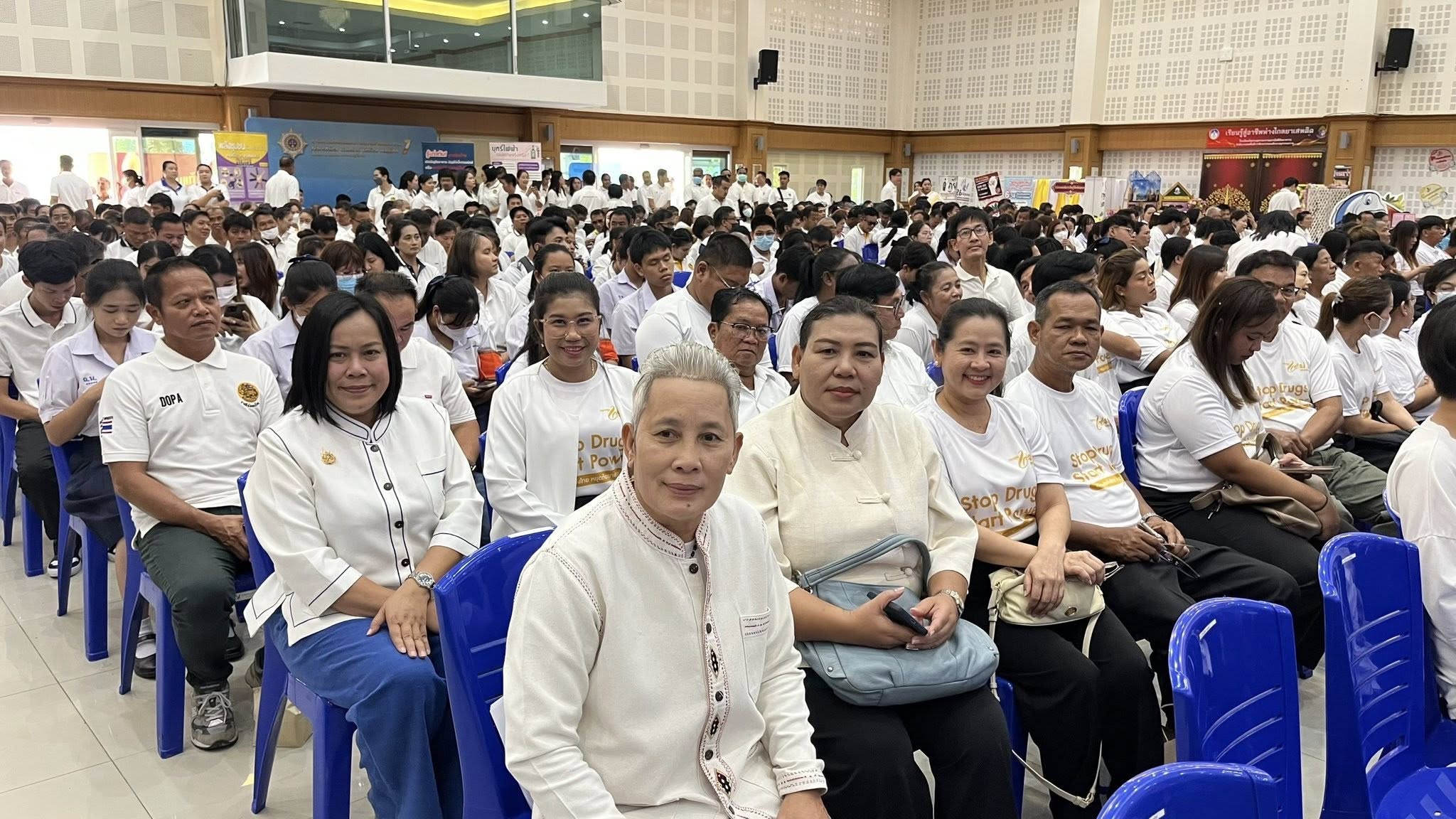 พช.สมุทรสงคราม ร่วมกิจกรรม 26 มิถุนายน วันต่อต้านยาเสพติดโลก Stop Druga Start Power สร้างพลังไทย หยุดภัยยาเสพติด