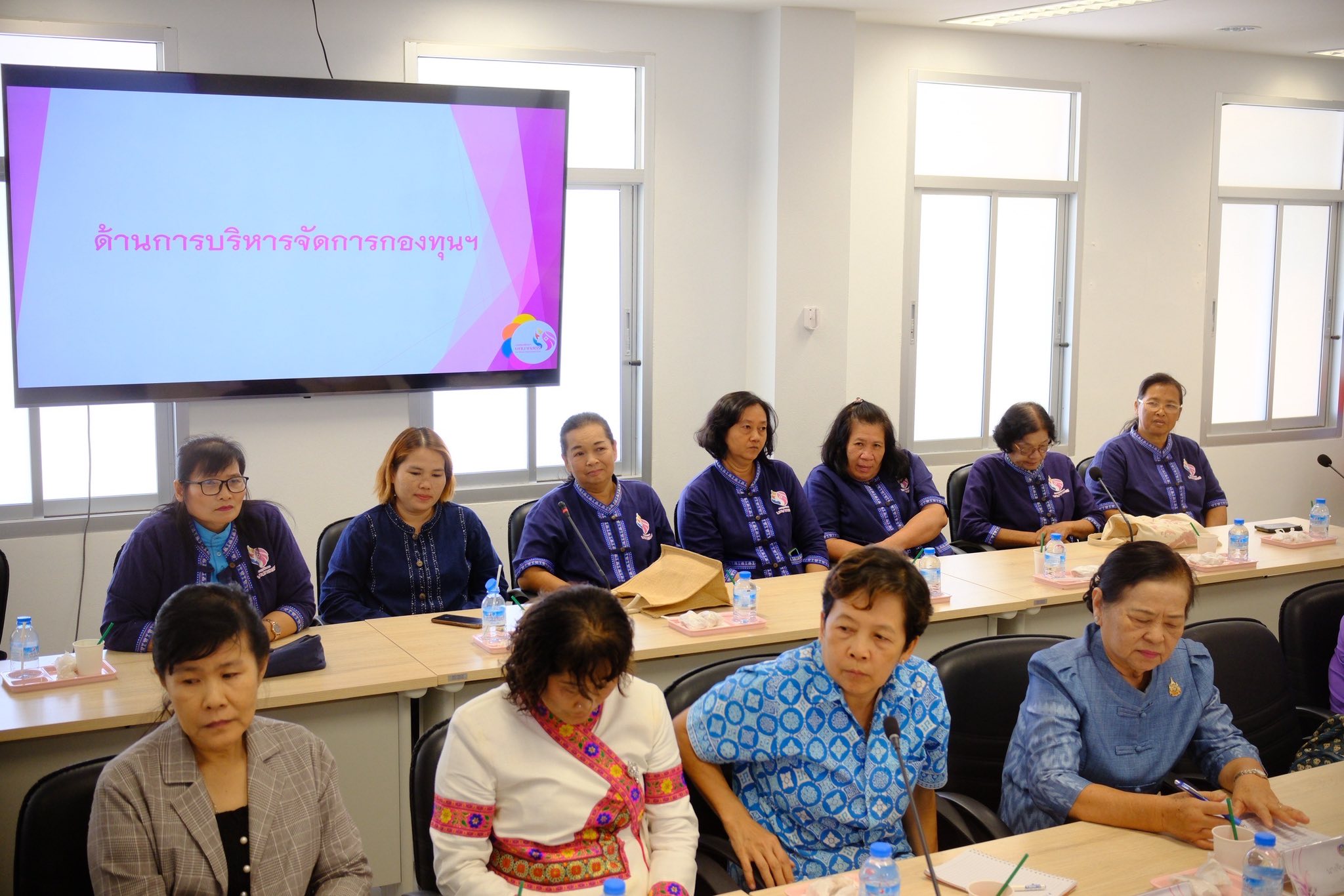 จังหวัดสมุทรสงคราม ดำเนินการคัดเลือกคนกองทุนพัฒนาบทบาทสตรีดีเด่นระดับจังหวัด ตามโครงการเชิดชูเกียรติคนกองทุนพัฒนาบทบาทสตรี ประจำปี 2568 กิจกรรมที่ 1 การคัดเลือกคนกองทุนพัฒนาบทบาทสตรีดีเด่นระดับจังหวัด