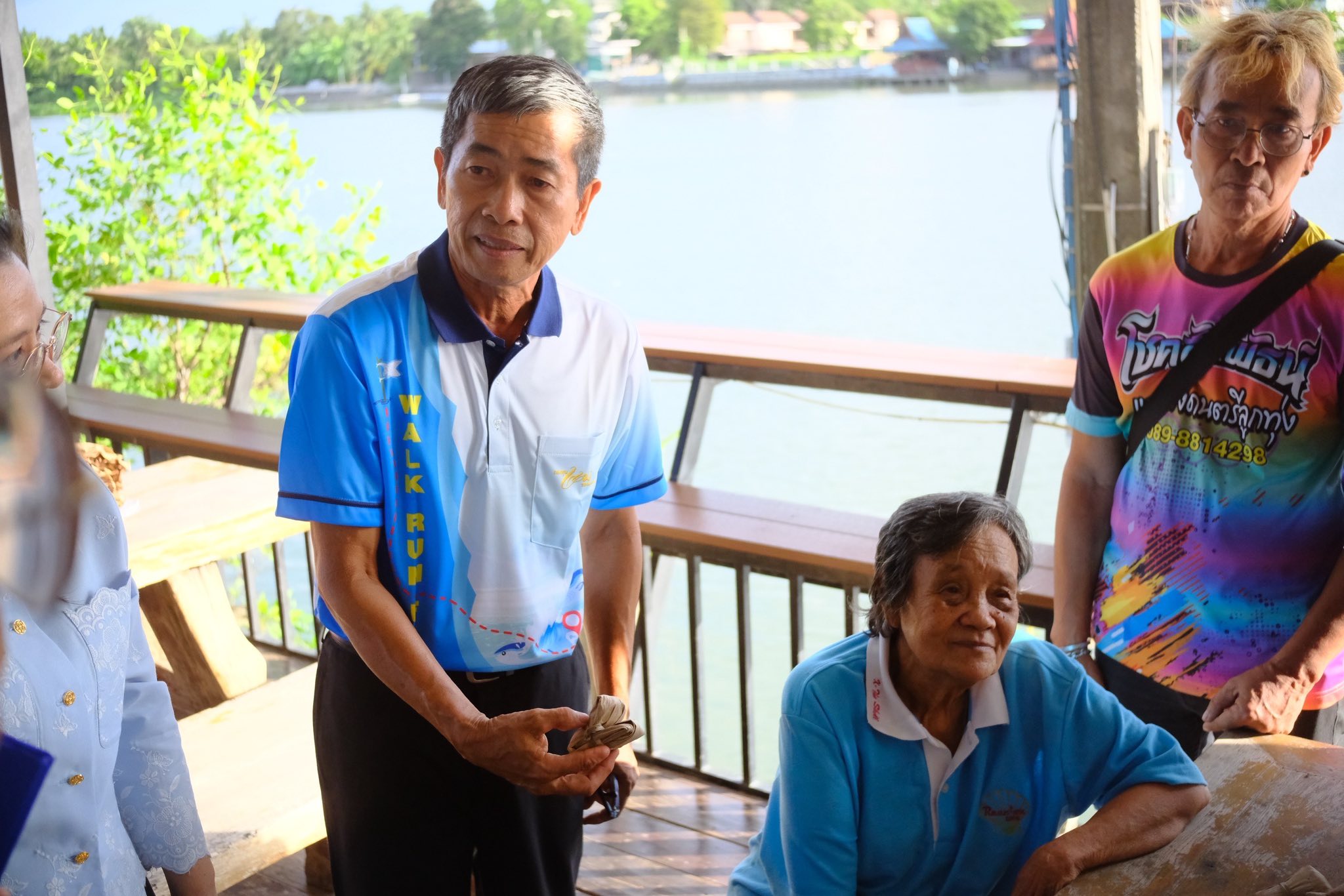 พช.สมุทรสงคราม ลงพื้นที่ติดตามและประกวดหมู่บ้านกองทุนแม่ของแผ่นดินดีเด่นระดับจังหวัด ประจำปีงบประมาณ พ.ศ. 2568