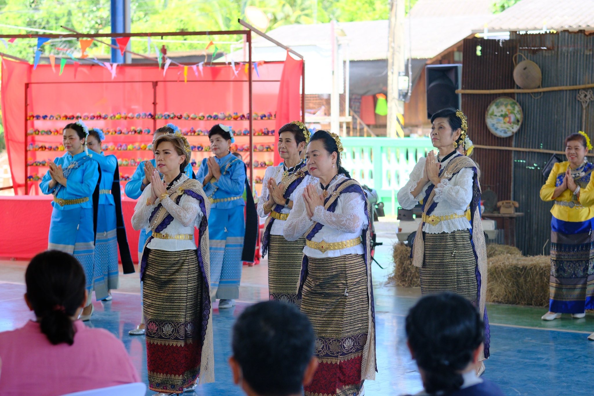 จังหวัดสมุทรสงคราม จัดกิจกรรมคัดสรรหมู่บ้านเศรษฐกิจพอเพียง “อยู่เย็น เป็นสุข” ดีเด่นระดับจังหวัด และกิจกรรมพัฒนาชุมชนดีเด่นระดับจังหวัด ประจำปี 2568