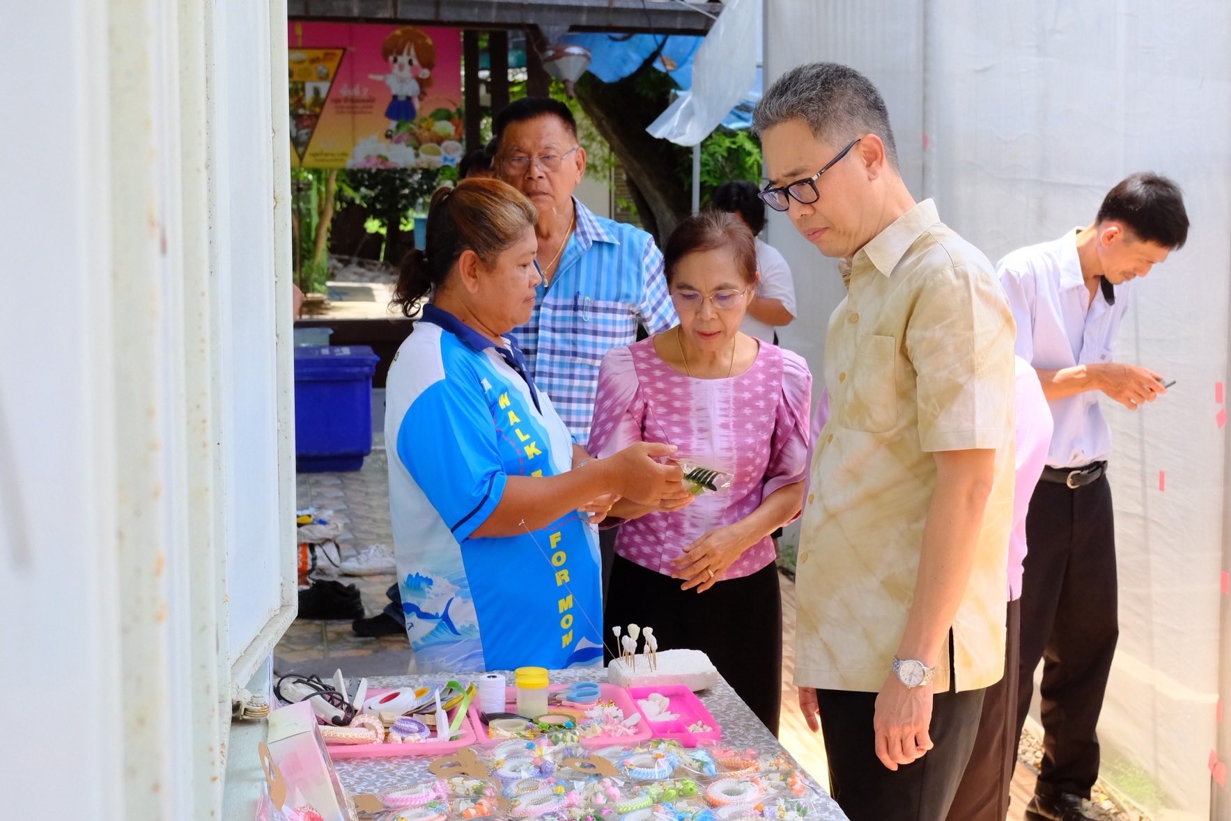 จังหวัดสมุทรสงคราม จัดกิจกรรมคัดสรรหมู่บ้านเศรษฐกิจพอเพียง “อยู่เย็น เป็นสุข” ดีเด่นระดับจังหวัด และกิจกรรมพัฒนาชุมชนดีเด่นระดับจังหวัด ประจำปี 2568