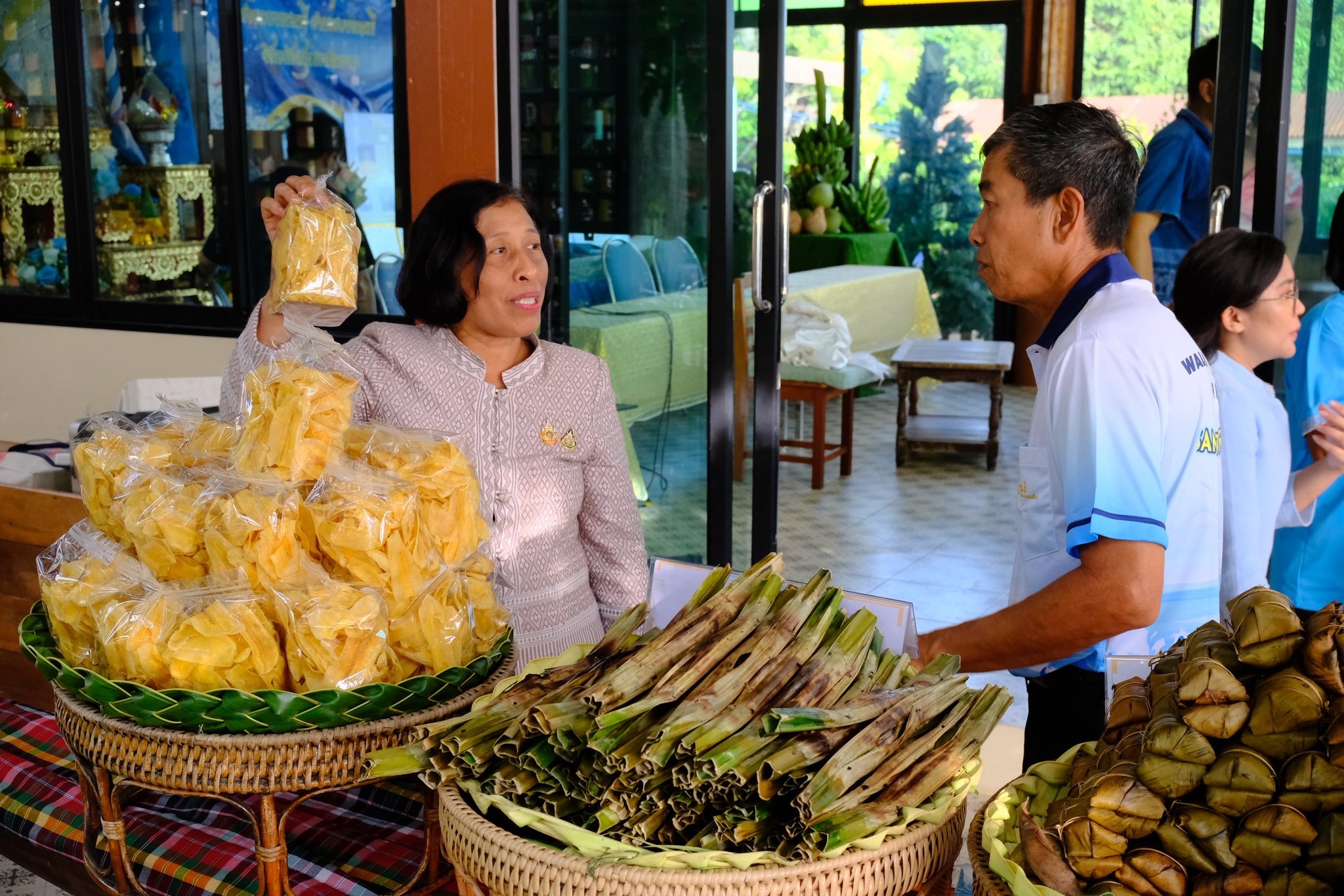 พช.สมุทรสงคราม ลงพื้นที่ติดตามและประกวดหมู่บ้านกองทุนแม่ของแผ่นดินดีเด่นระดับจังหวัด ประจำปีงบประมาณ พ.ศ. 2568