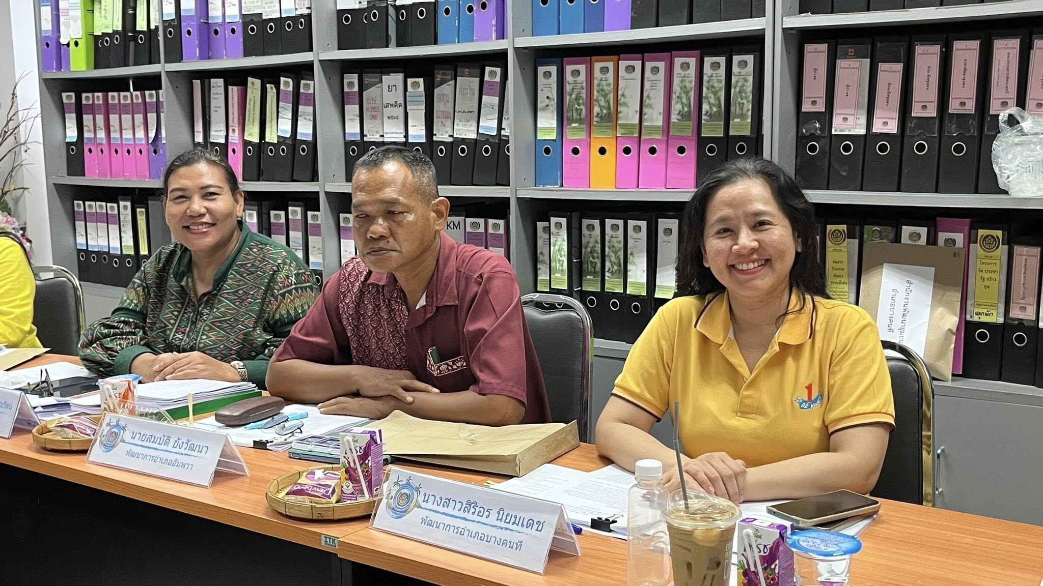 พช.สมุทรสงคราม ดำเนินการประชุมข้อราชการแก่เจ้าหน้าที่ในสังกัด สำนักงานพัฒนาชุมชนจังหวัดสมุทรสงคราม ประจำเดือนมิถุนายน 2568