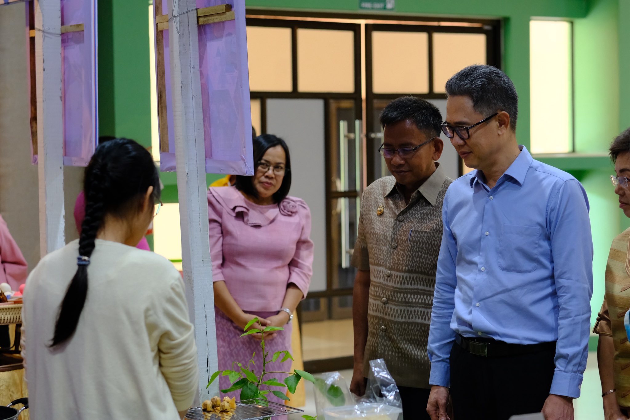 พช.สมุทรสงคราม จัดโครงการมหกรรมความสำเร็จการพัฒนาคุณภาพชีวิตของประชาชน “แก้จน คนแม่กลอง” ประจำปี 2568