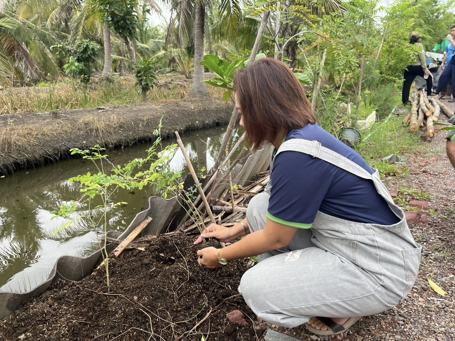 จังหวัดสมุทรสงคราม จัดกิจกรรม “เอามื้อสามัคคี เราทำความดีด้วยหัวใจ ครั้งที่ 37”