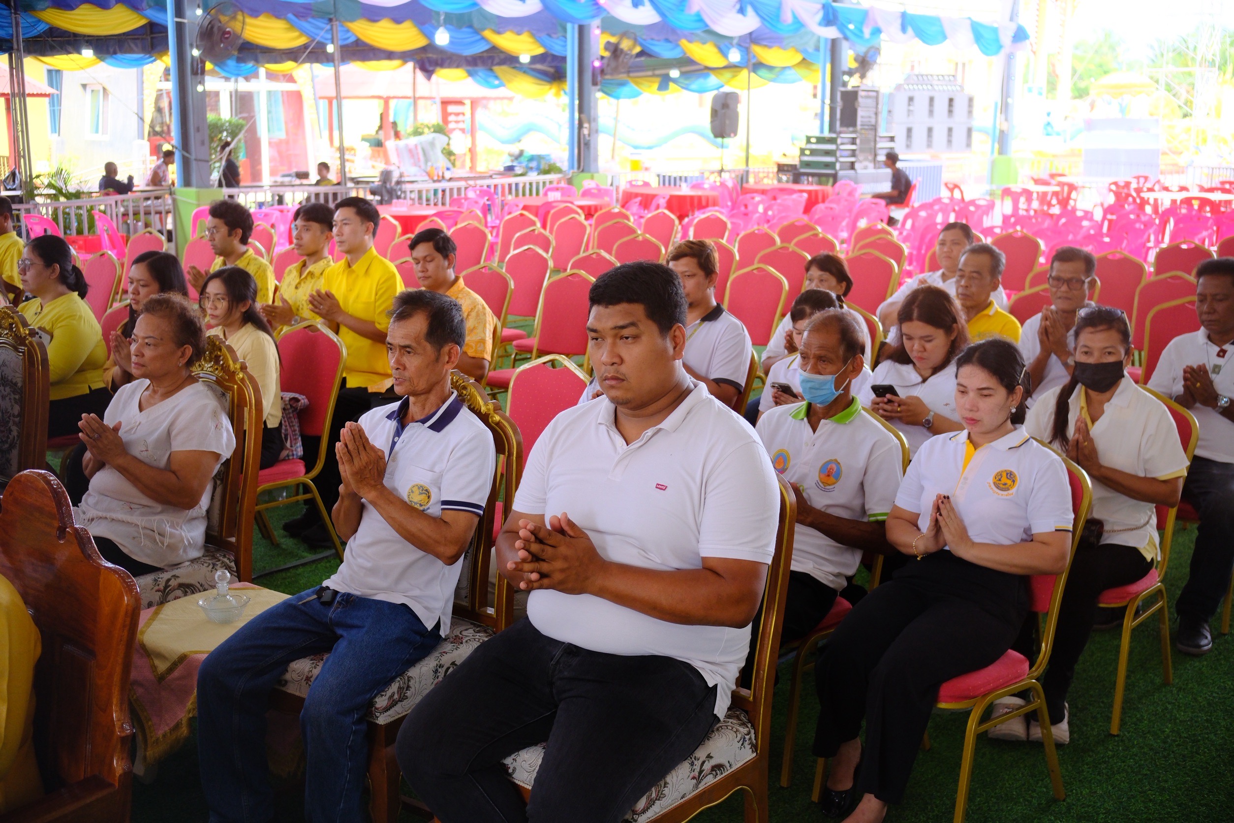 พช.สมุทรสงคราม จัดพิธีถวายเทียนพรรษา เพื่อถวายเป็นพุทธบูชาและถวายเป็นพระราชกุศลแด่ พระบาทสมเด็จพระเจ้าอยู่หัว เนื่องในโอกาสมหามงคลเฉลิมพระชนมพรรษา 28 กรกฎาคม 2568