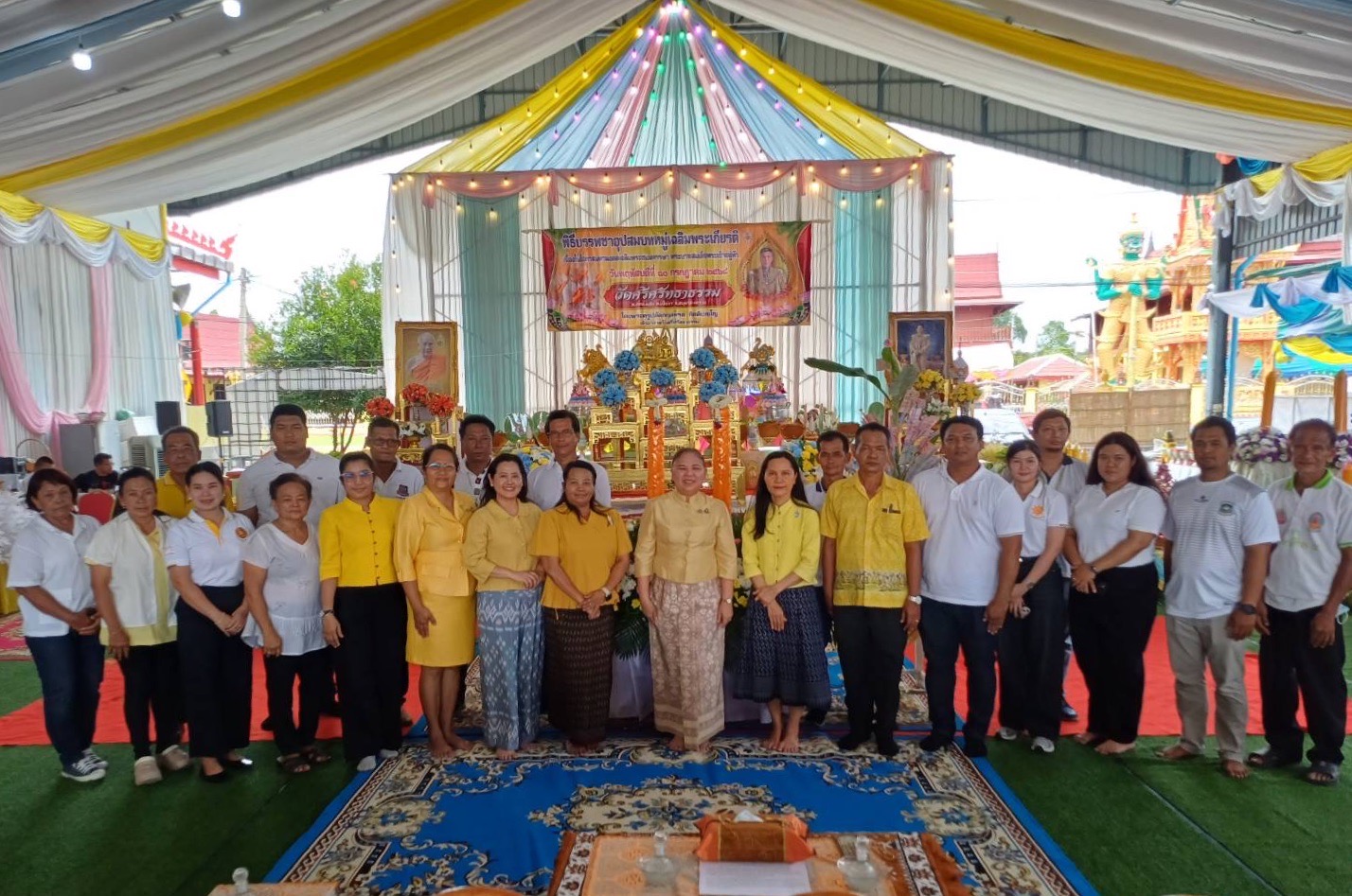 พช.สมุทรสงคราม จัดพิธีถวายเทียนพรรษา เพื่อถวายเป็นพุทธบูชาและถวายเป็นพระราชกุศลแด่ พระบาทสมเด็จพระเจ้าอยู่หัว เนื่องในโอกาสมหามงคลเฉลิมพระชนมพรรษา 28 กรกฎาคม 2568