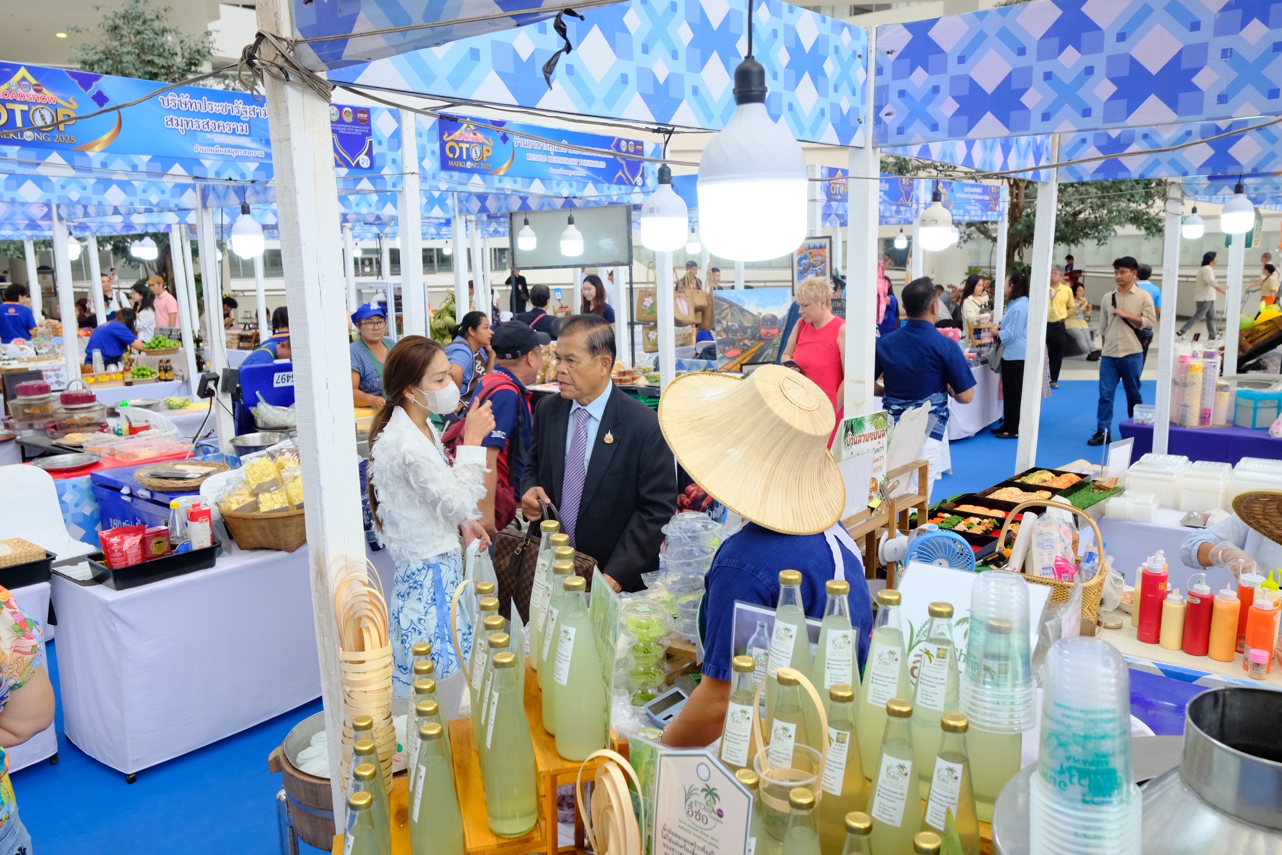 Roadshow OTOP Maeklong 2025 ยกขบวนสินค้า OTOP ชั้นนำจังหวัดสมุทรสงคราม ยกระดับเศรษฐกิจฐานรากให้มั่นคง