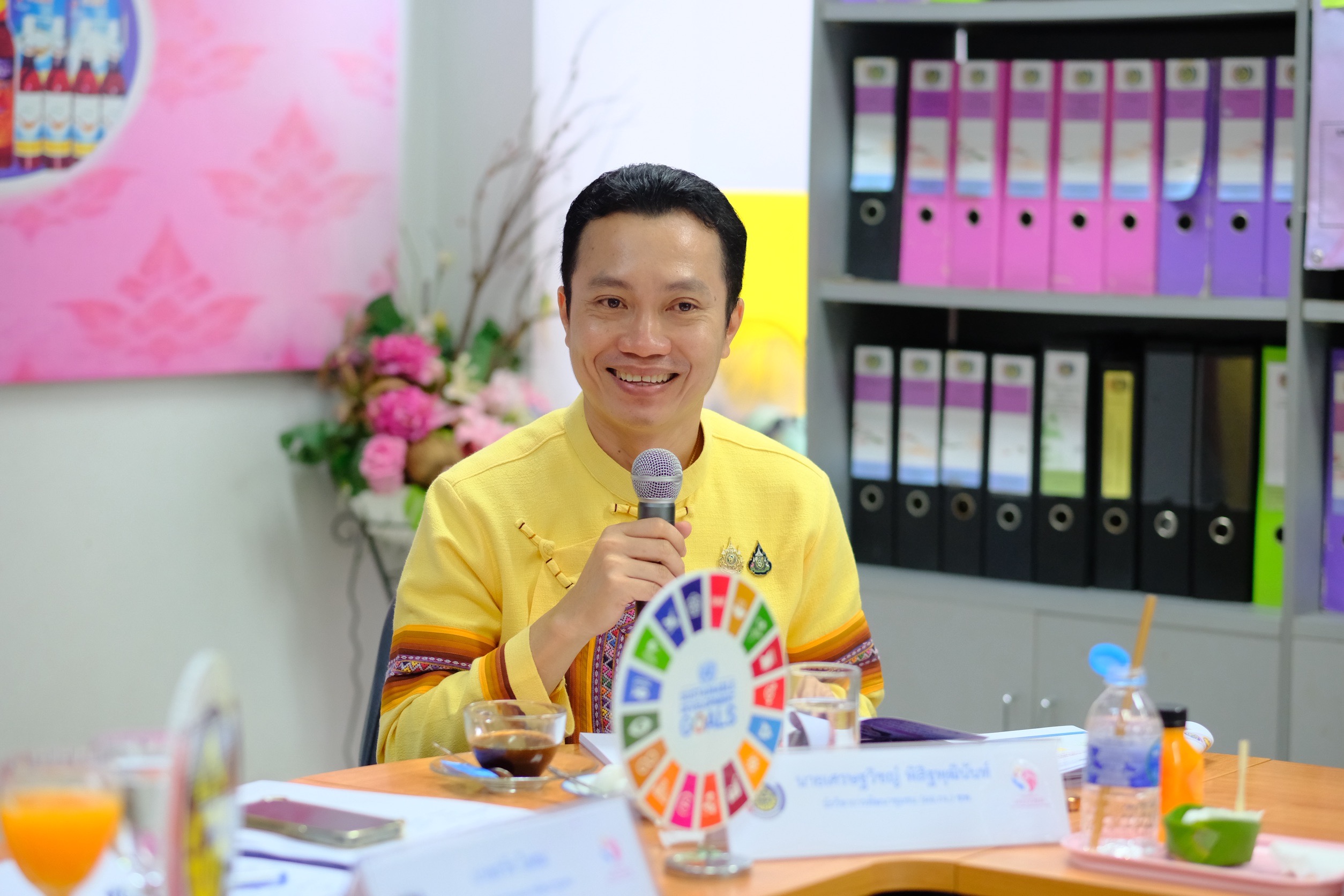 จังหวัดสมุทรสงคราม เข้ารับการคัดเลือกคนกองทุนพัฒนาบทบาทสตรีดีเด่นระดับเขตตรวจราชการ ประจำปี 2568